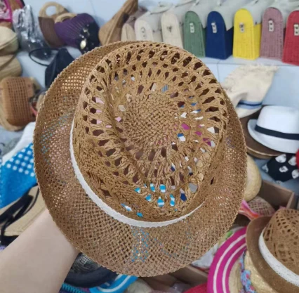 Elpojoša papīra doba vasaras cepure