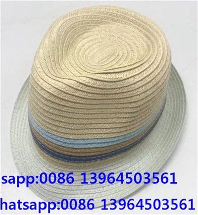 Gaišas krāsas Fedora vīriešu cepure