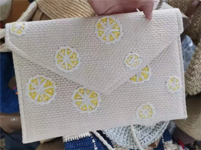 Papīra izšūšanas sieviešu sajūga soma